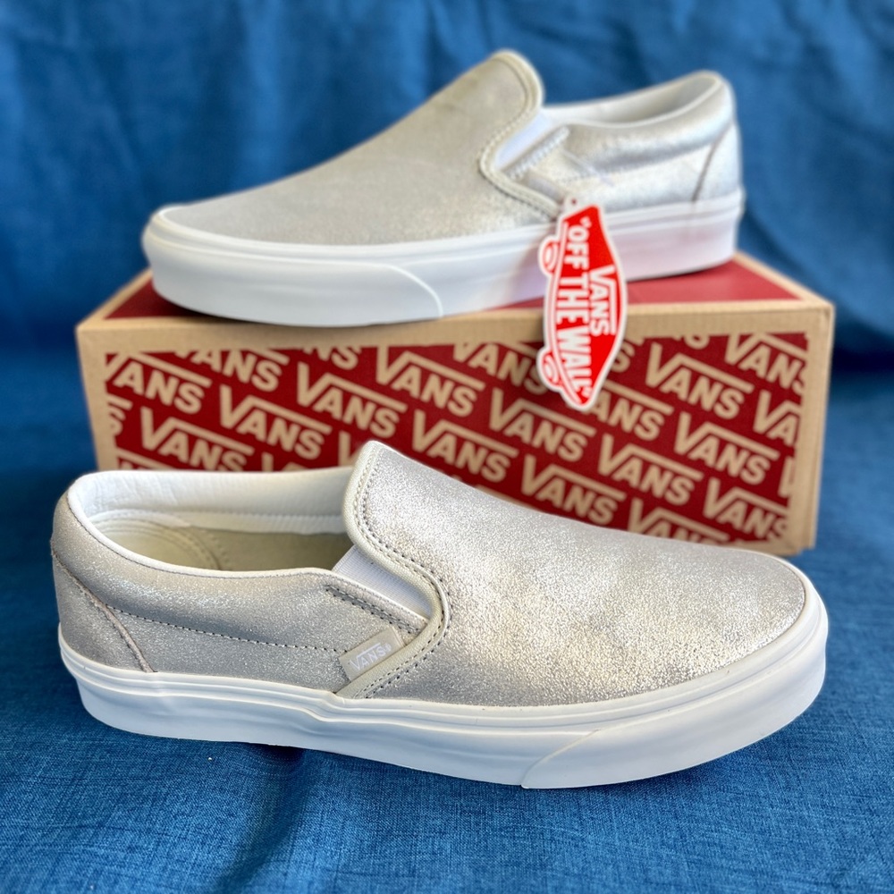 VANS CLASSIC SLIP-ON SILVER NEW IN BOX Leather